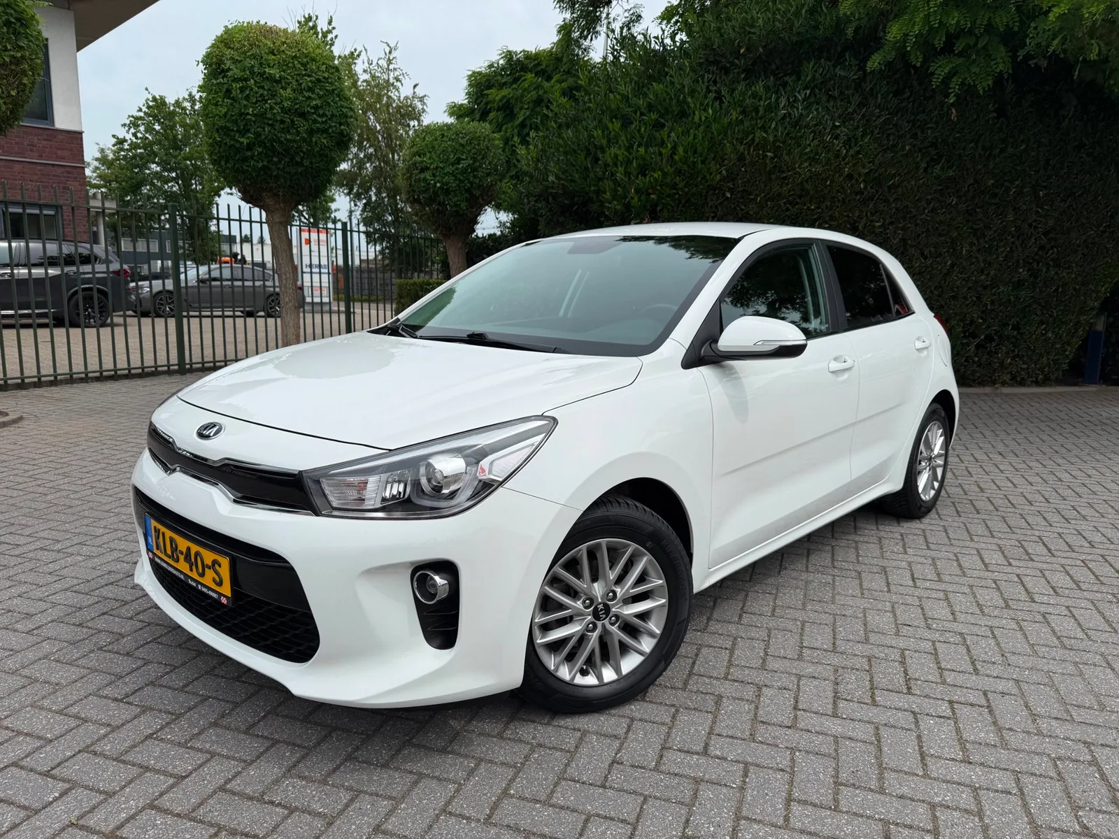 Kia Rio (2019) — foto 1