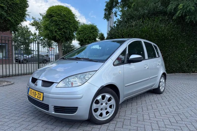 Mitsubishi Colt (2007)