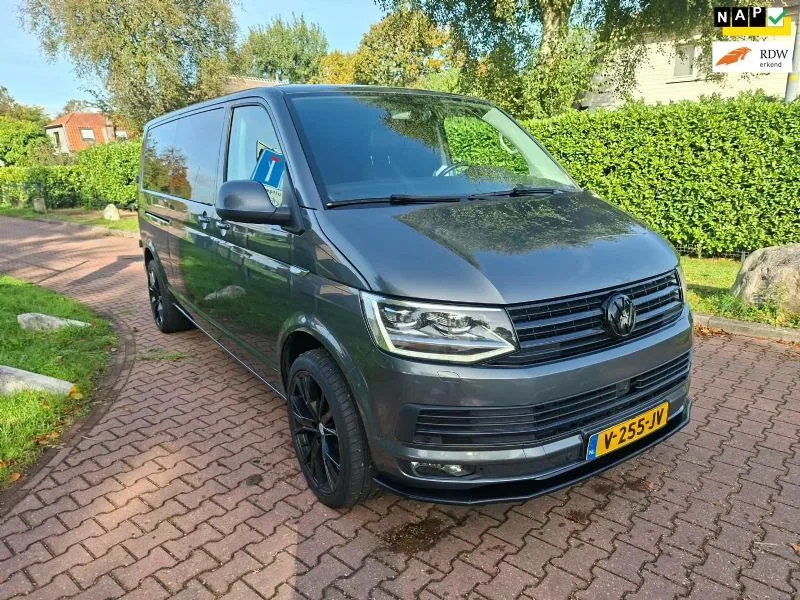 Volkswagen Transporter (2018) — foto 1
