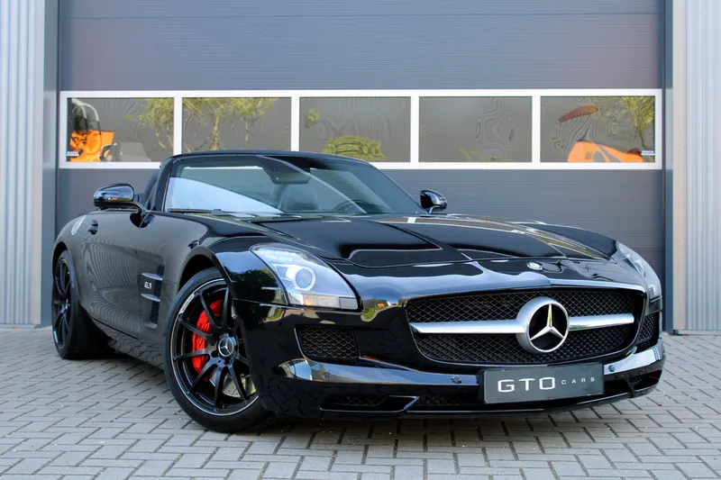 Mercedes-Benz SLS (2012)