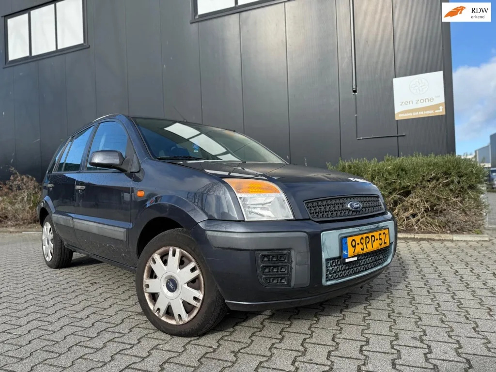 Ford FUSION (2008) — foto 1