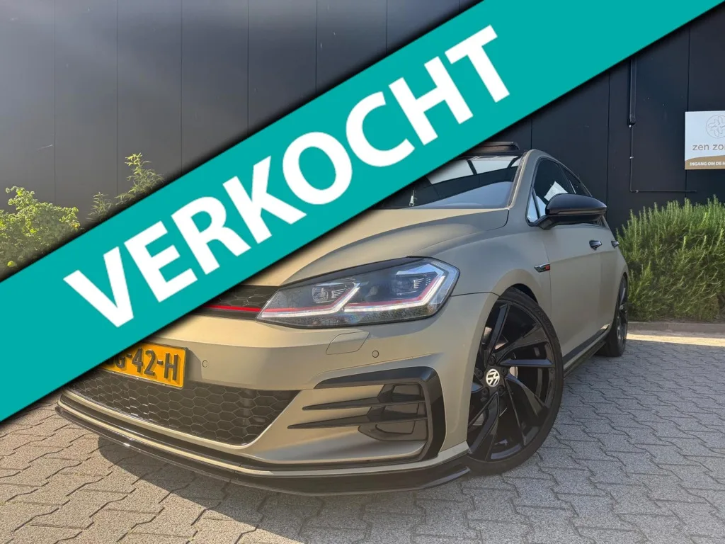 Volkswagen Golf (2017) — foto 1