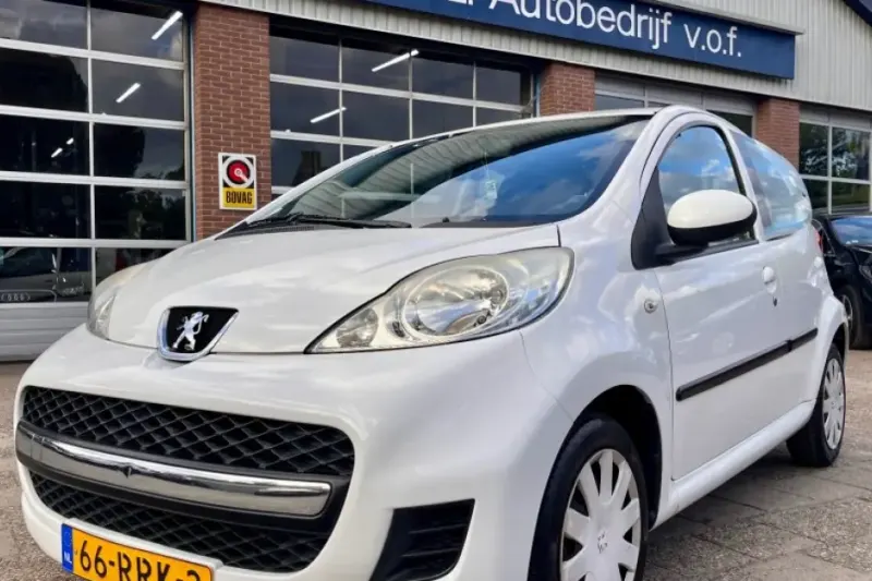Peugeot 107 (2011)