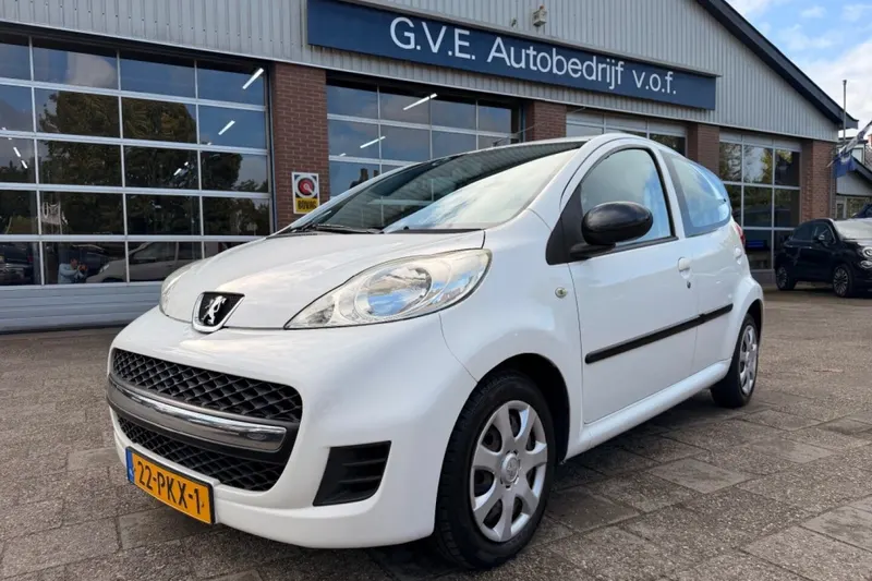 Peugeot 107 (2011)