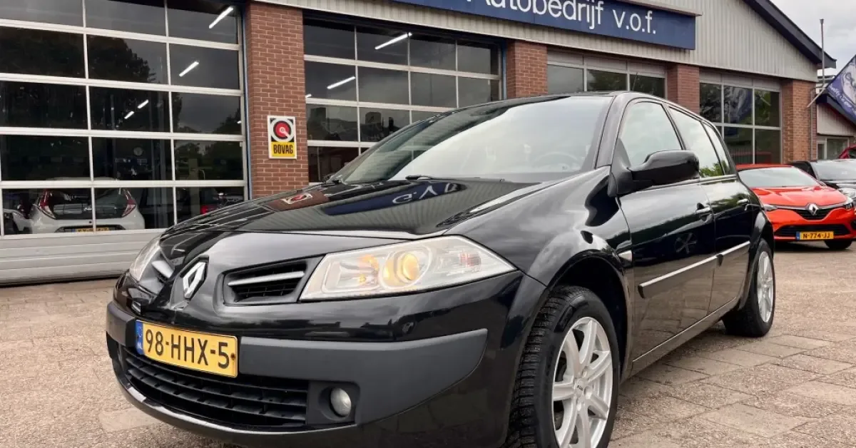 Renault Mégane (2009) — foto 1