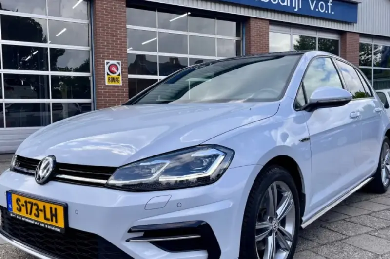 Volkswagen Golf (2017)