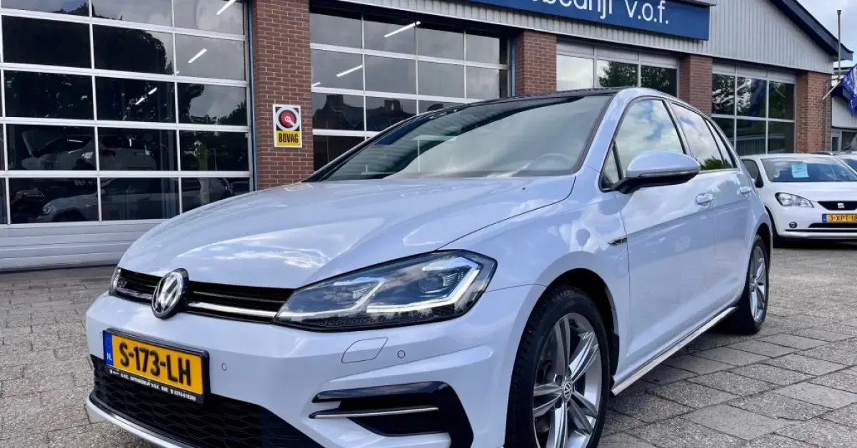 Volkswagen Golf (2017) — foto 1