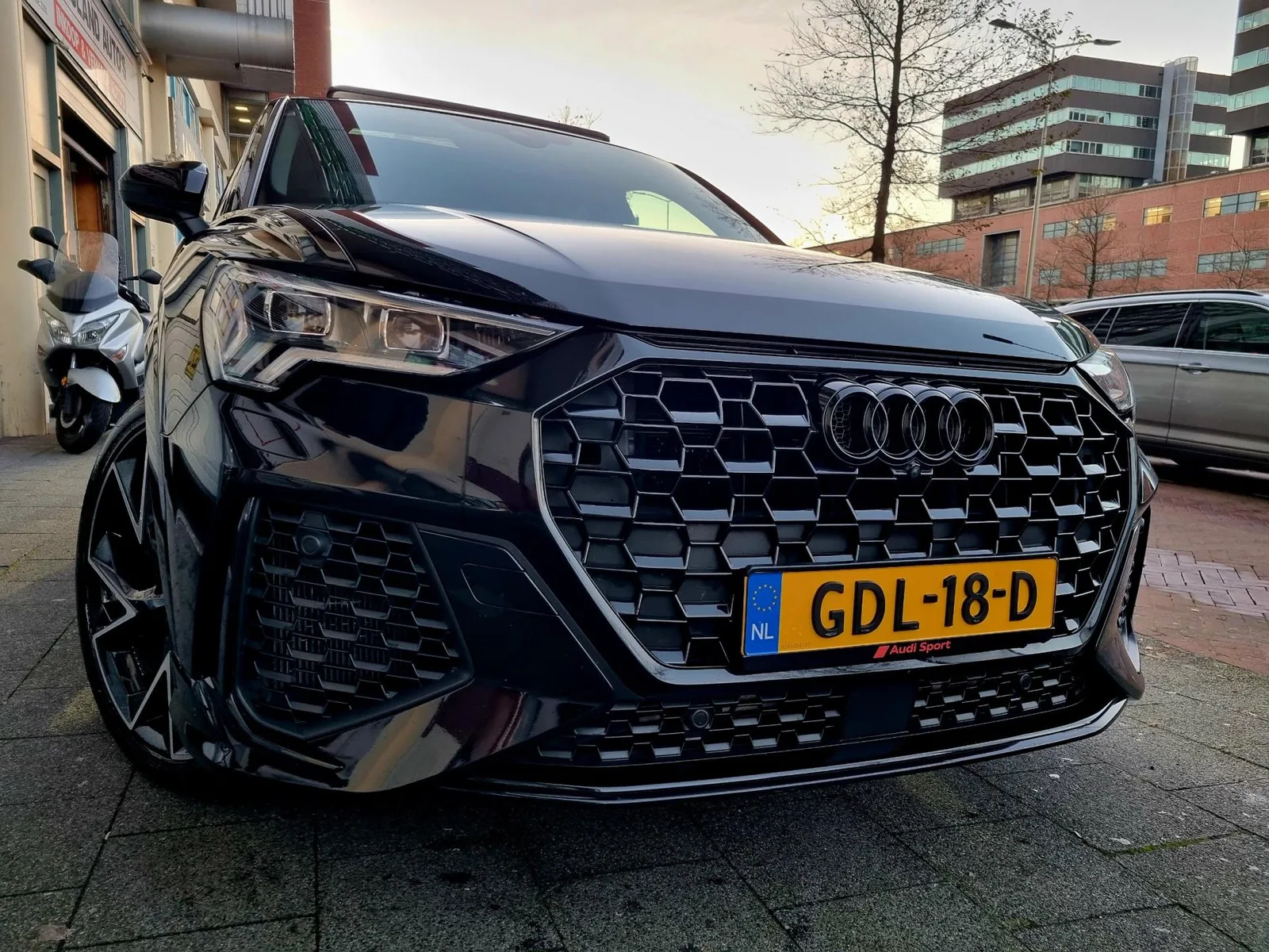 Audi RS Q3 (2021) — foto 1