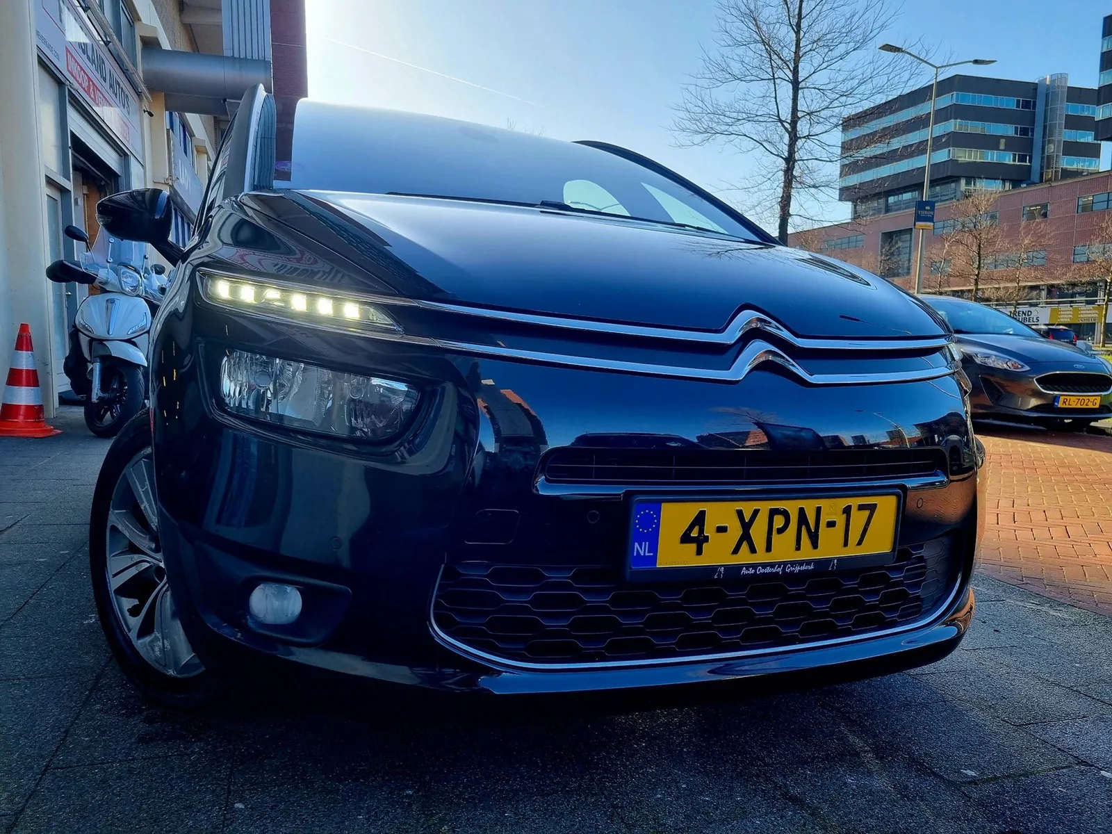 Citroën Grand C4 Picasso (2014) — foto 1