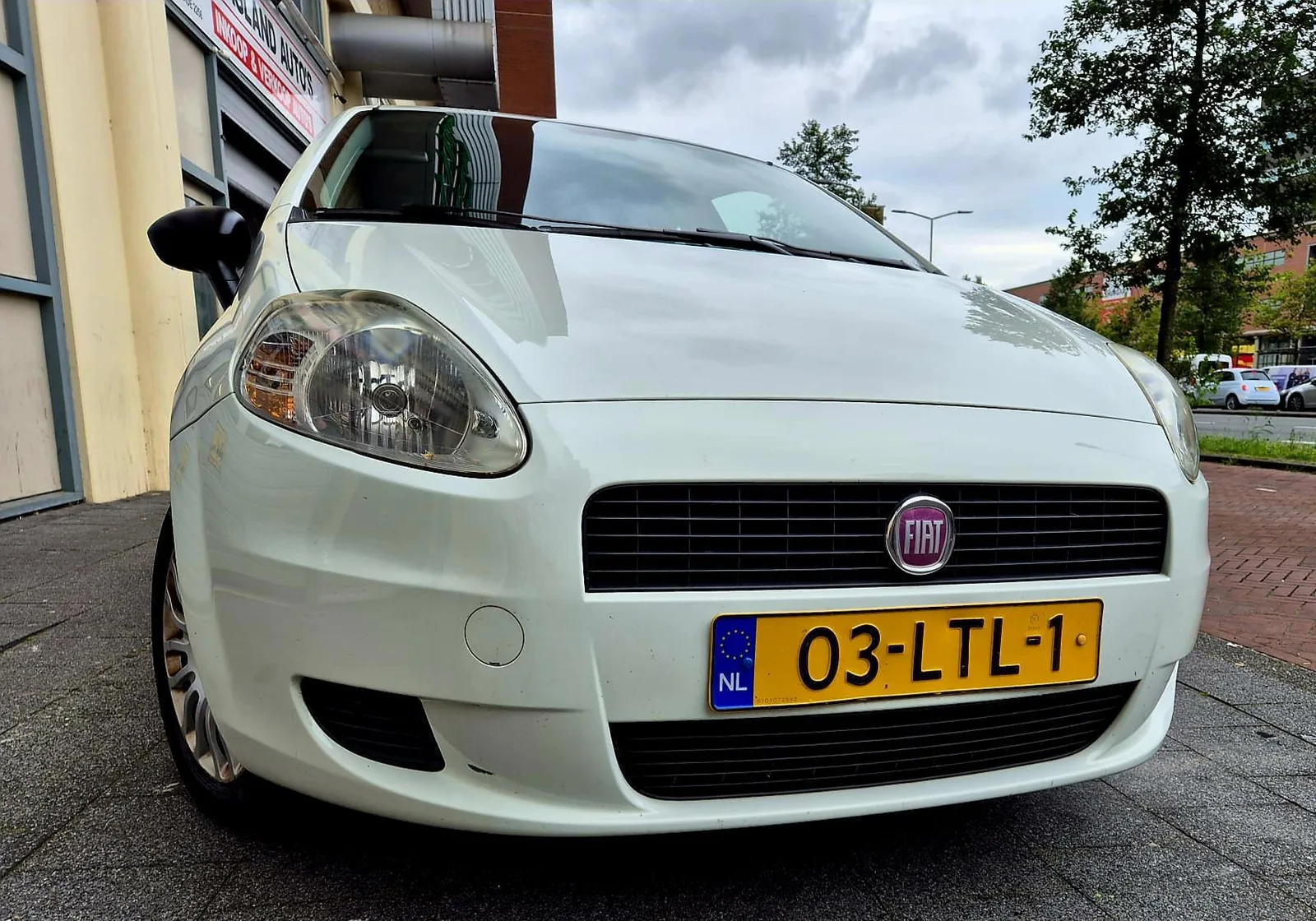 Fiat Grande Punto (2010) — foto 1