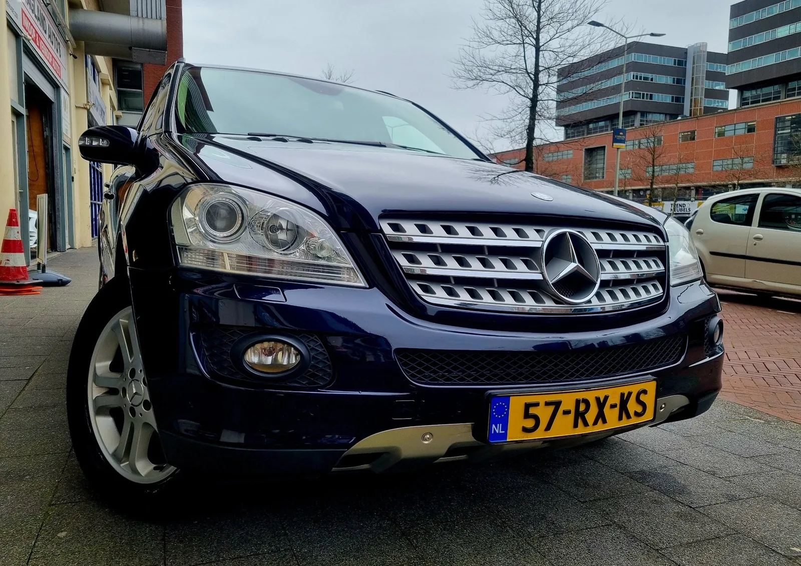 Mercedes-Benz ML-Klasse (2005) — foto 1