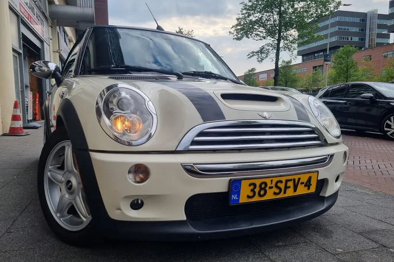 MINI Cabrio (2008)