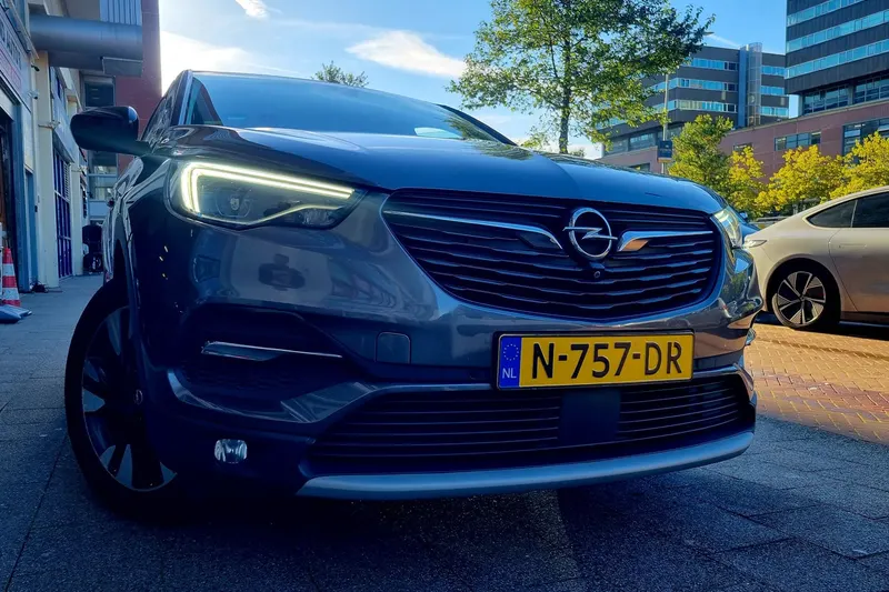 Opel Grandland (2021)