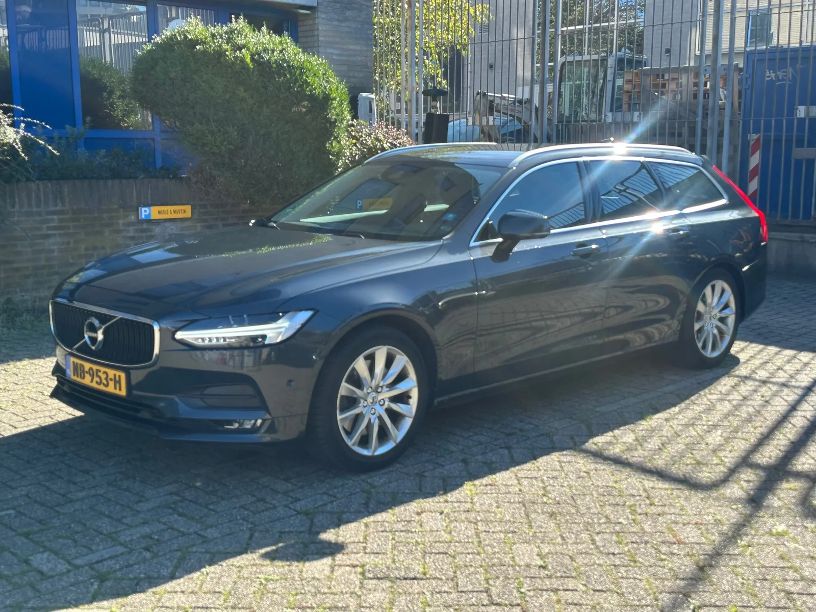 Volvo V90 (2017) — foto 1
