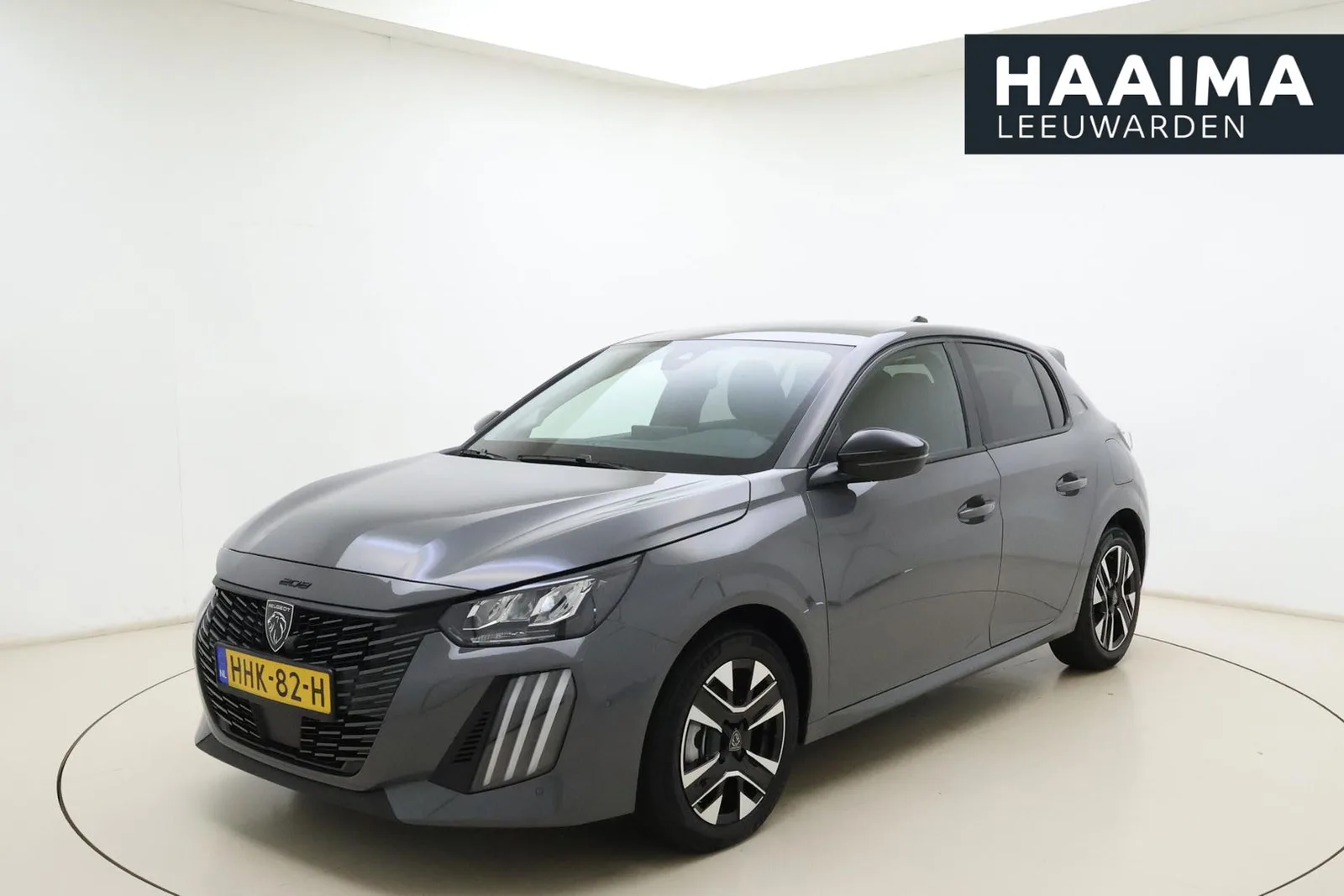 Peugeot 208 (2025) — foto 1
