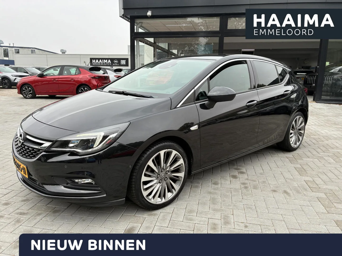 Opel Astra (2016) — foto 1