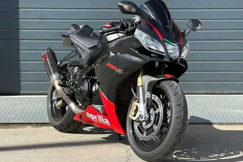 Sport RSV4 (2011)
