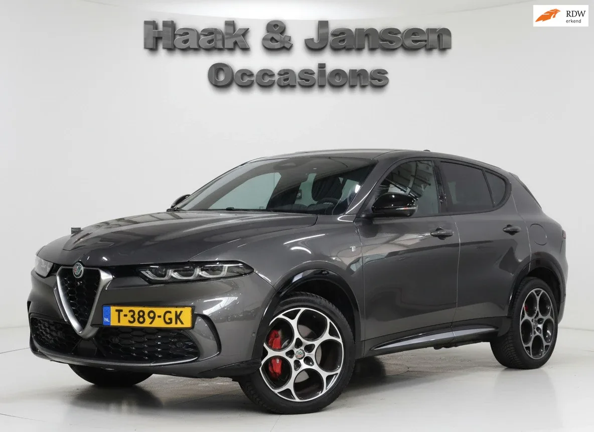 Alfa Romeo Tonale (2023) — foto 1
