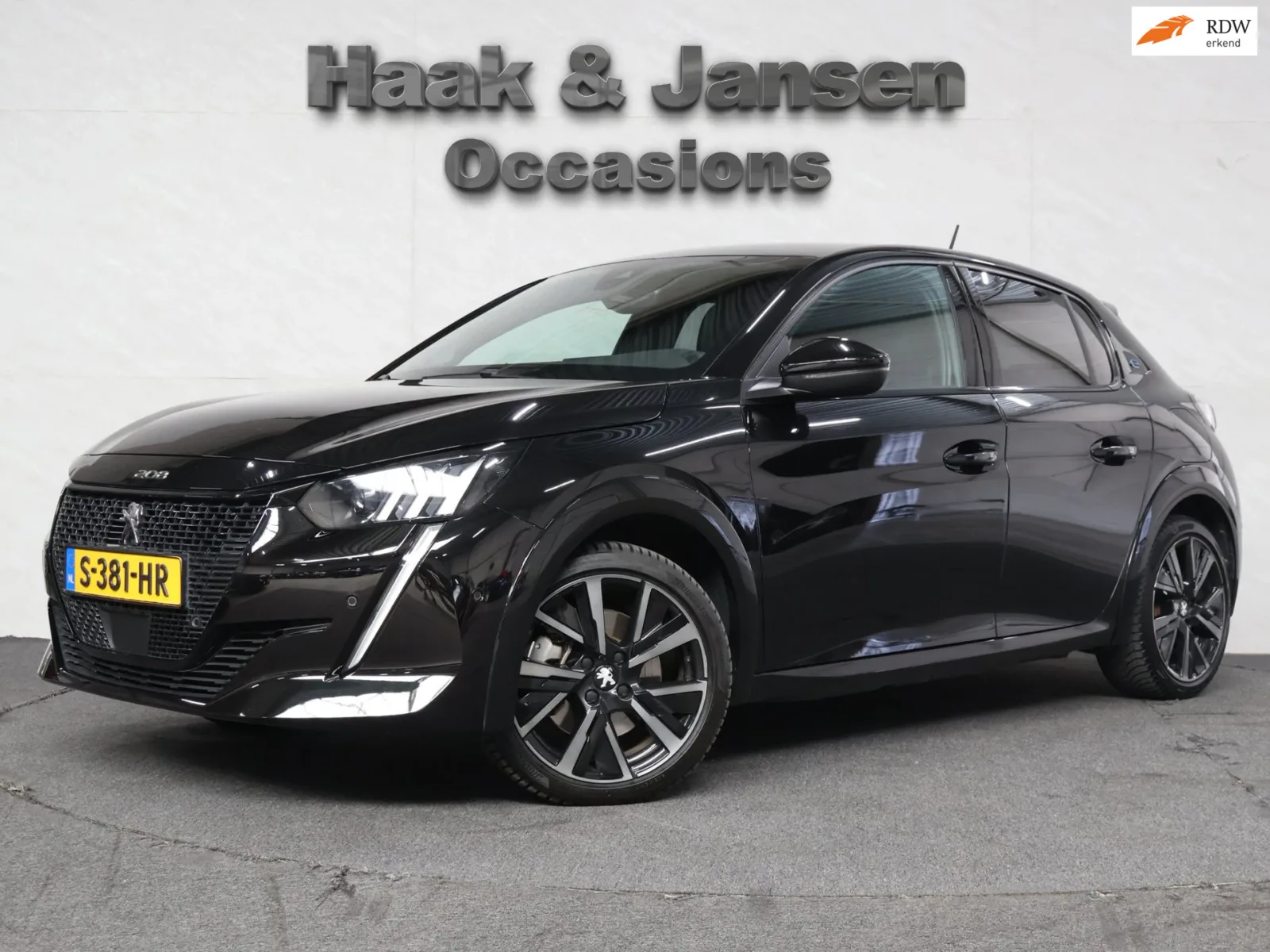 Peugeot e-208 (2023) — foto 1