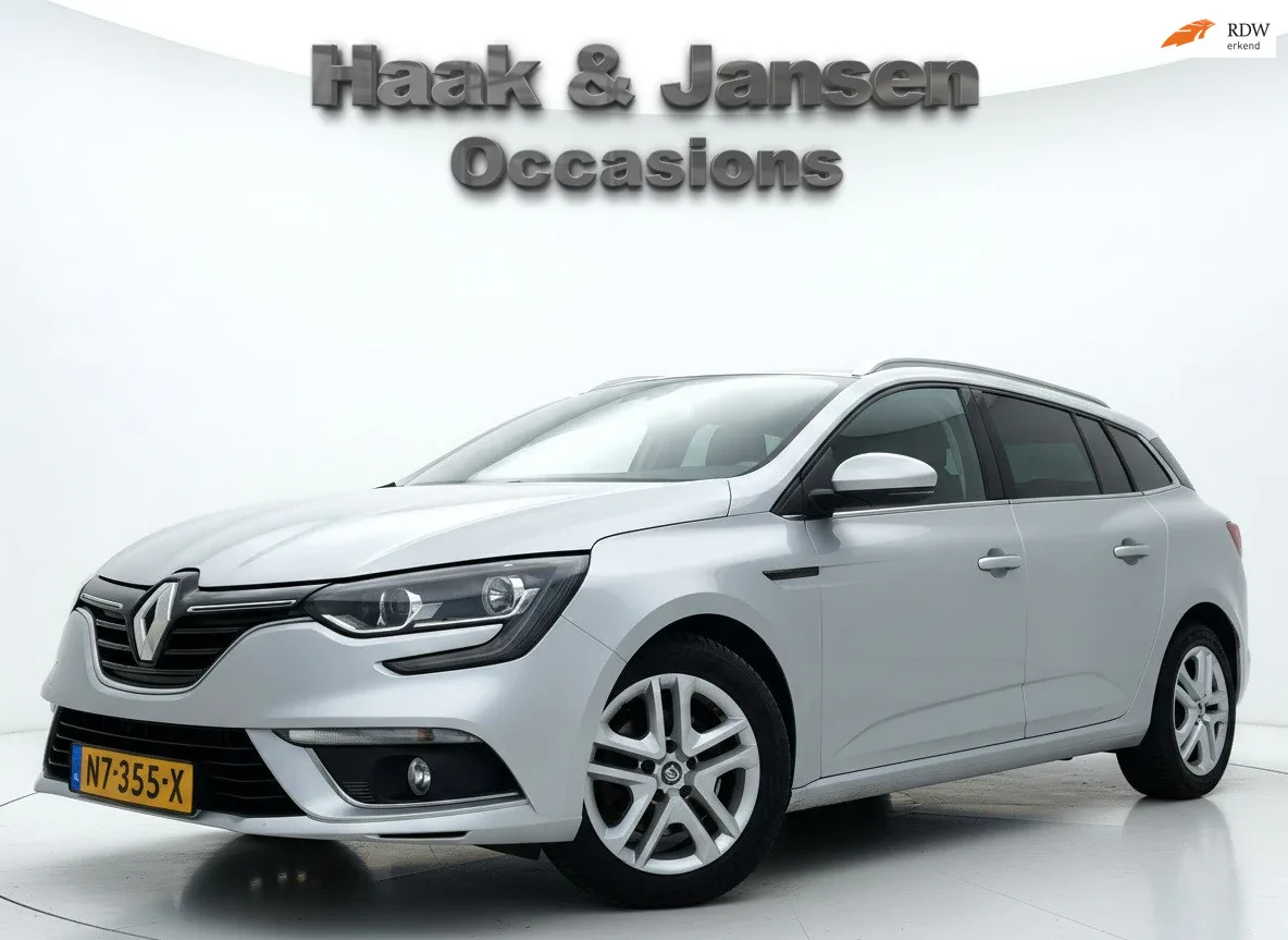 Renault Mégane (2017) — foto 1