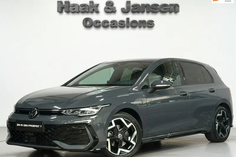 Volkswagen Golf (2025)