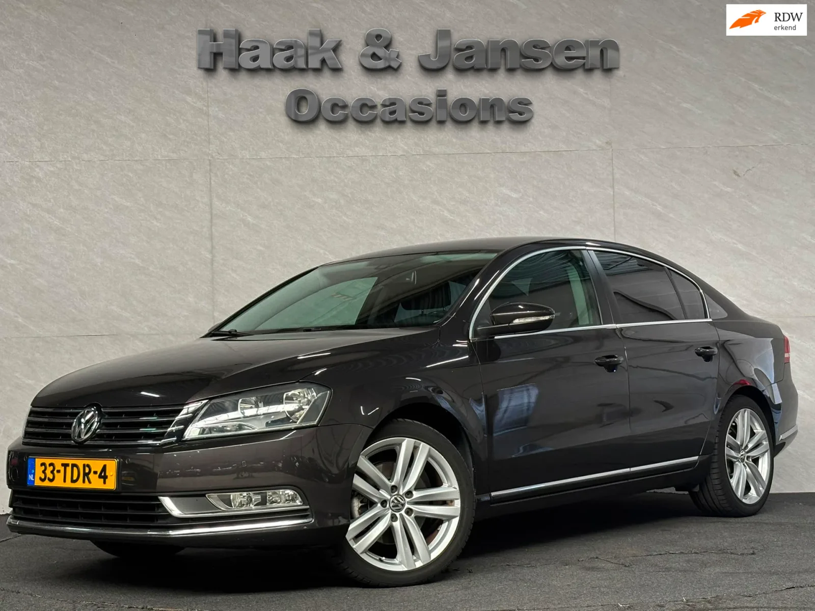 Volkswagen Passat (2012) — foto 1