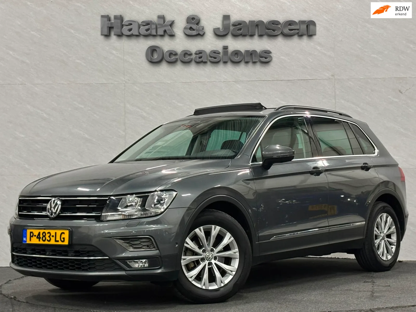 Volkswagen Tiguan (2018) — foto 1