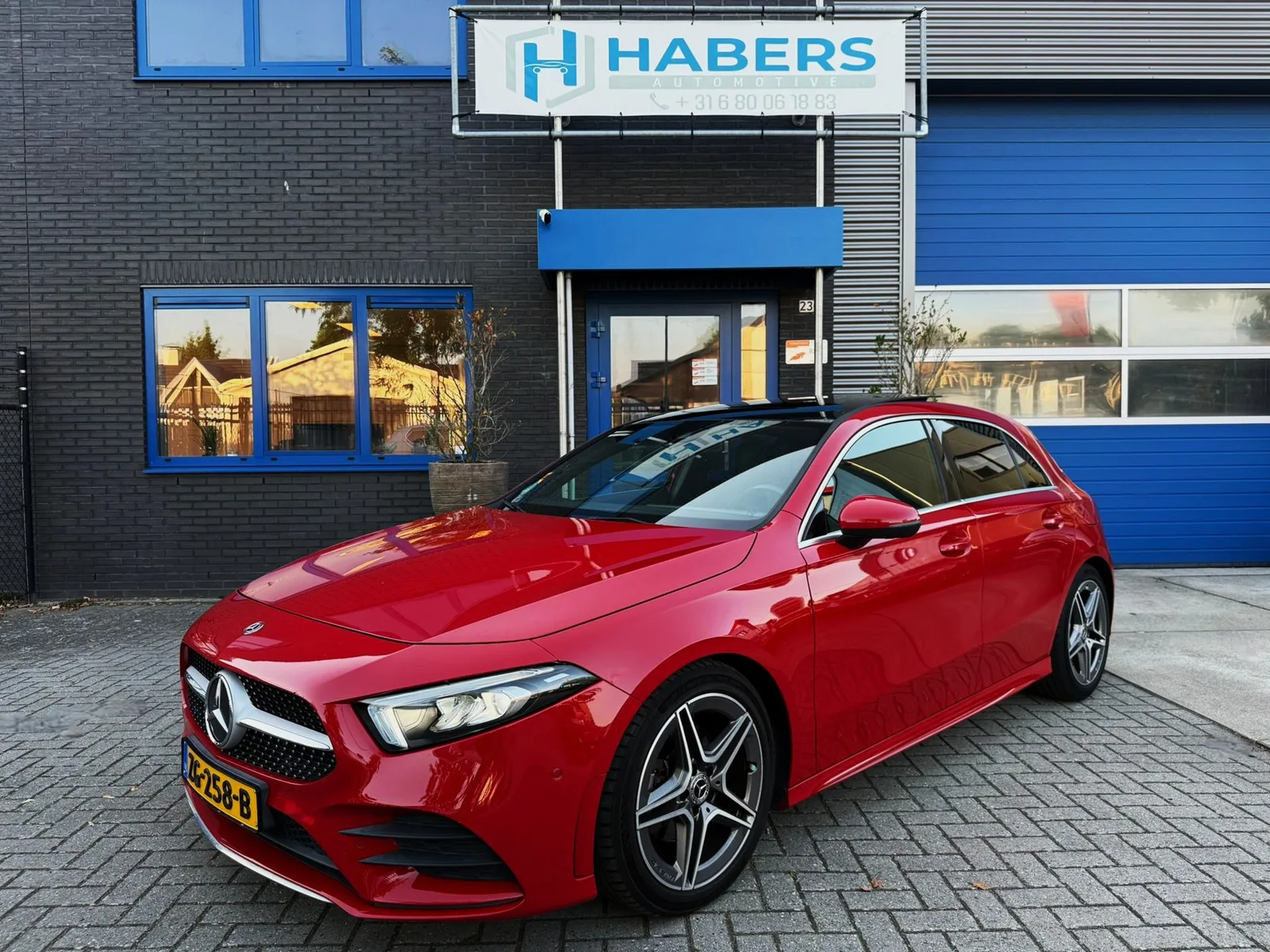 Mercedes-Benz A-Klasse (2019) — foto 1
