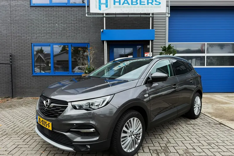 Opel Grandland X (2019)