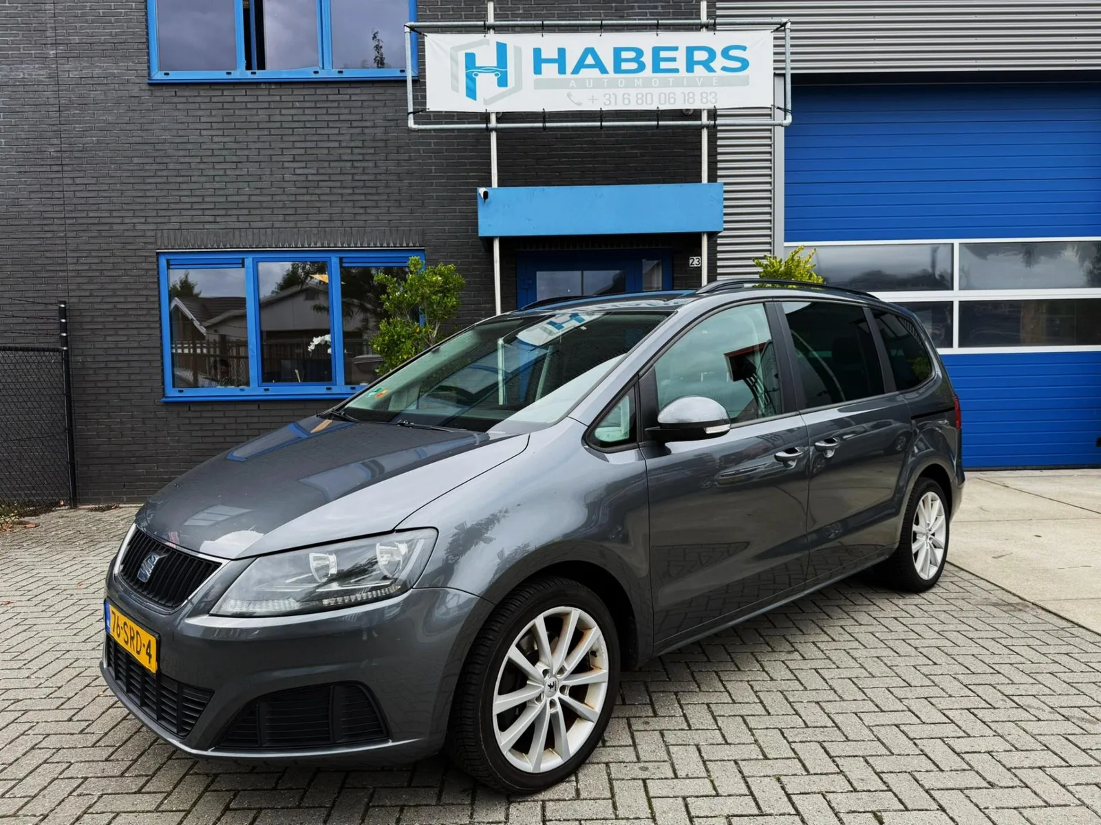 SEAT Alhambra (2011) — foto 1