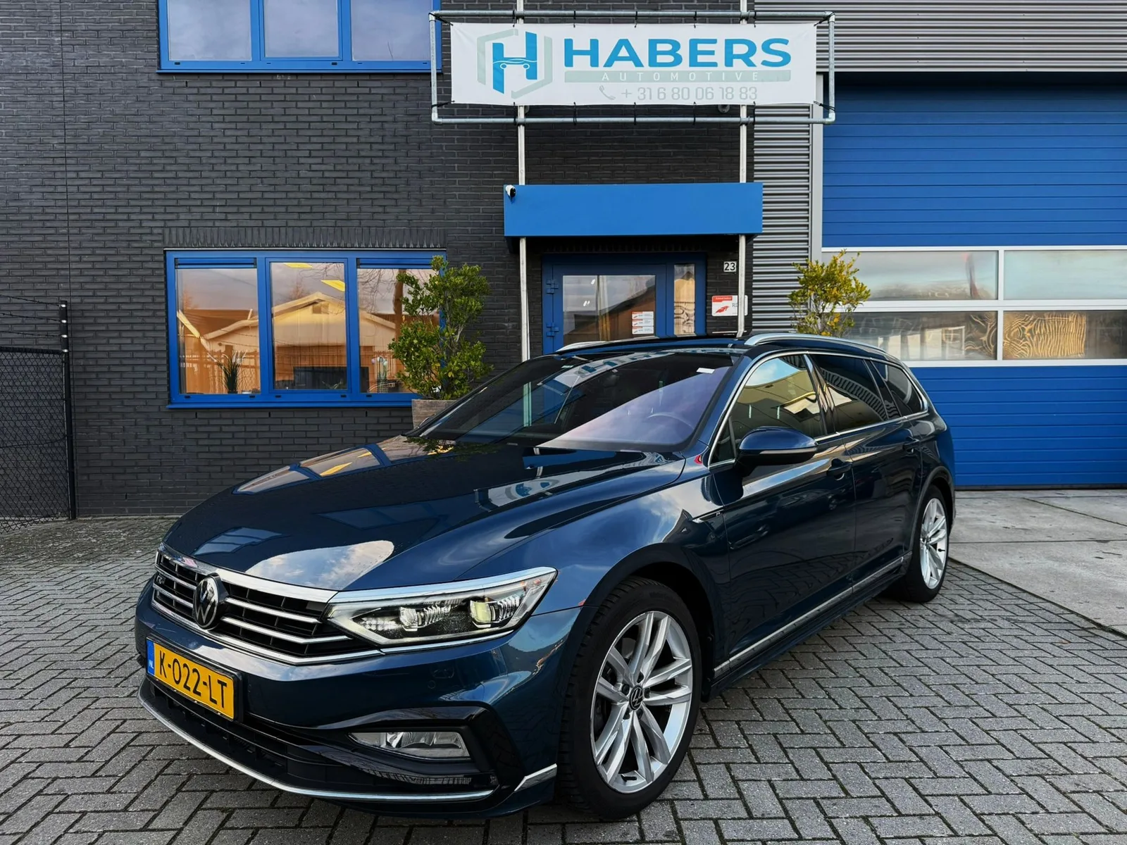Volkswagen Passat (2021) — foto 1