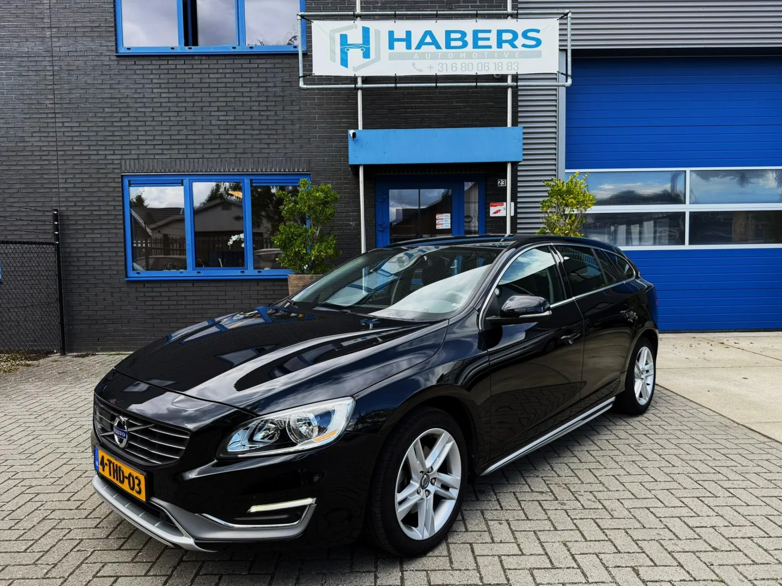 Volvo V60 (2014) — foto 1