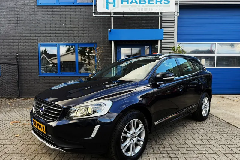 Volvo XC60 (2015)