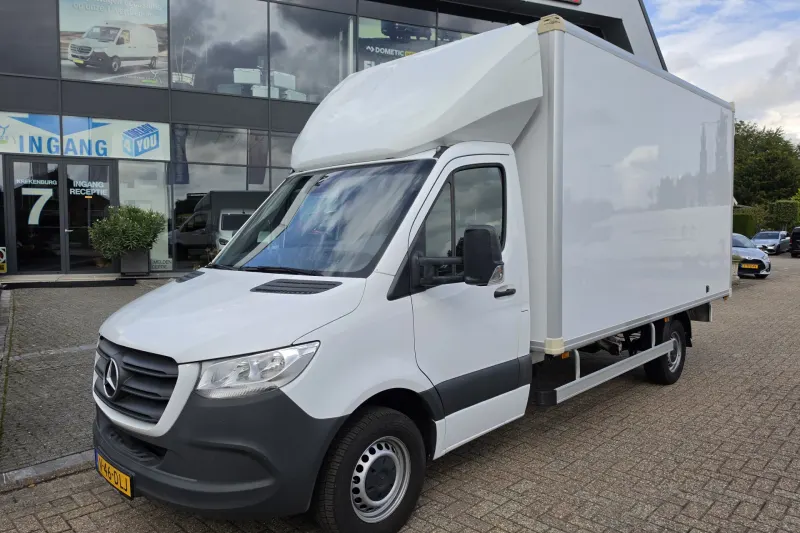 Mercedes-Benz Sprinter (2024)