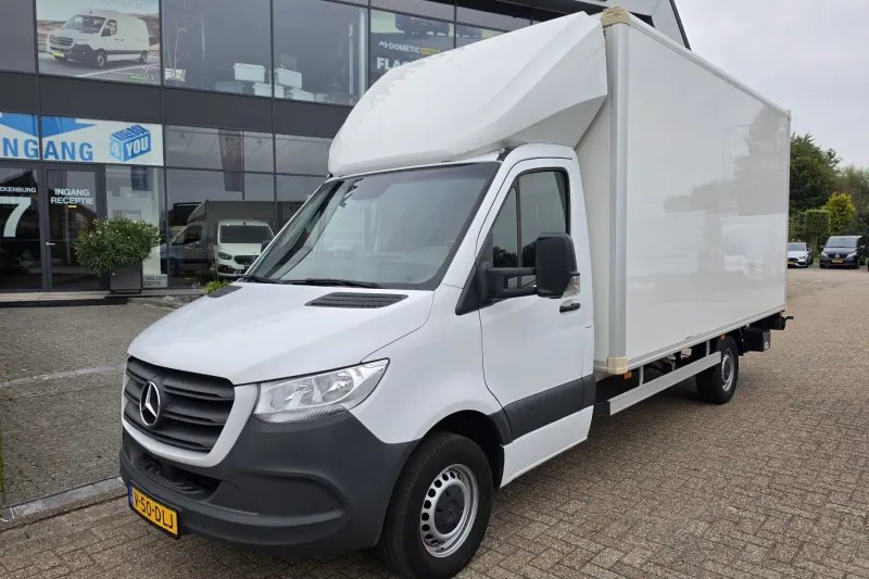 Mercedes-Benz Sprinter (2024)