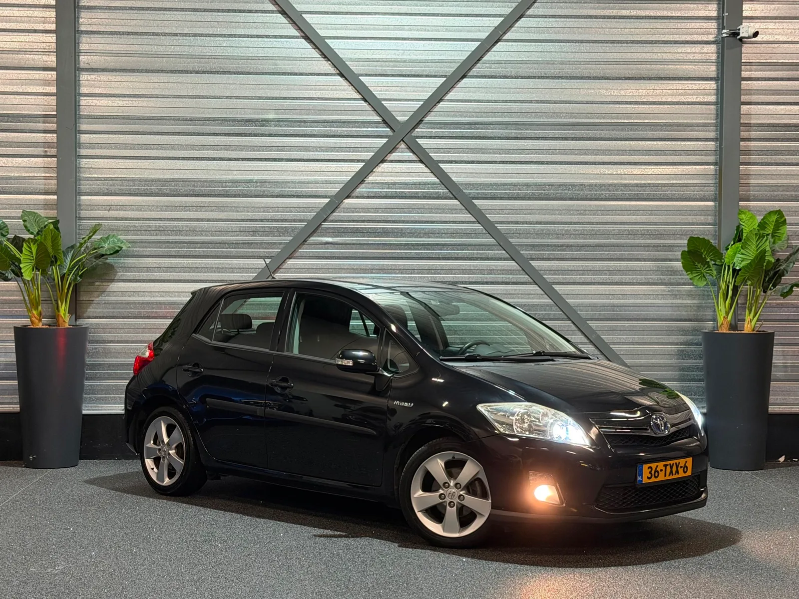 Toyota Auris (2012) — foto 1