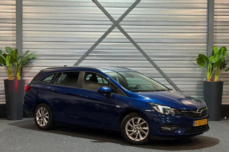 Opel Astra (2020)