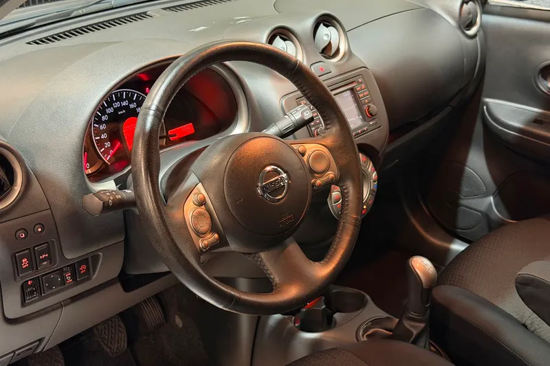 Nissan Micra (2011)