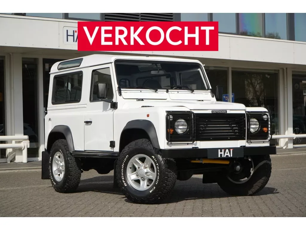 Land Rover Defender (1996) — foto 1