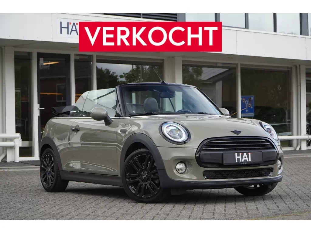 MINI Cabrio (2018) — foto 1