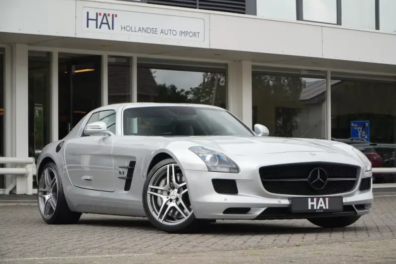 Mercedes- AMG SLS (2011)