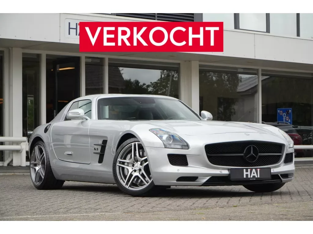 Mercedes- AMG SLS (2011) — foto 1