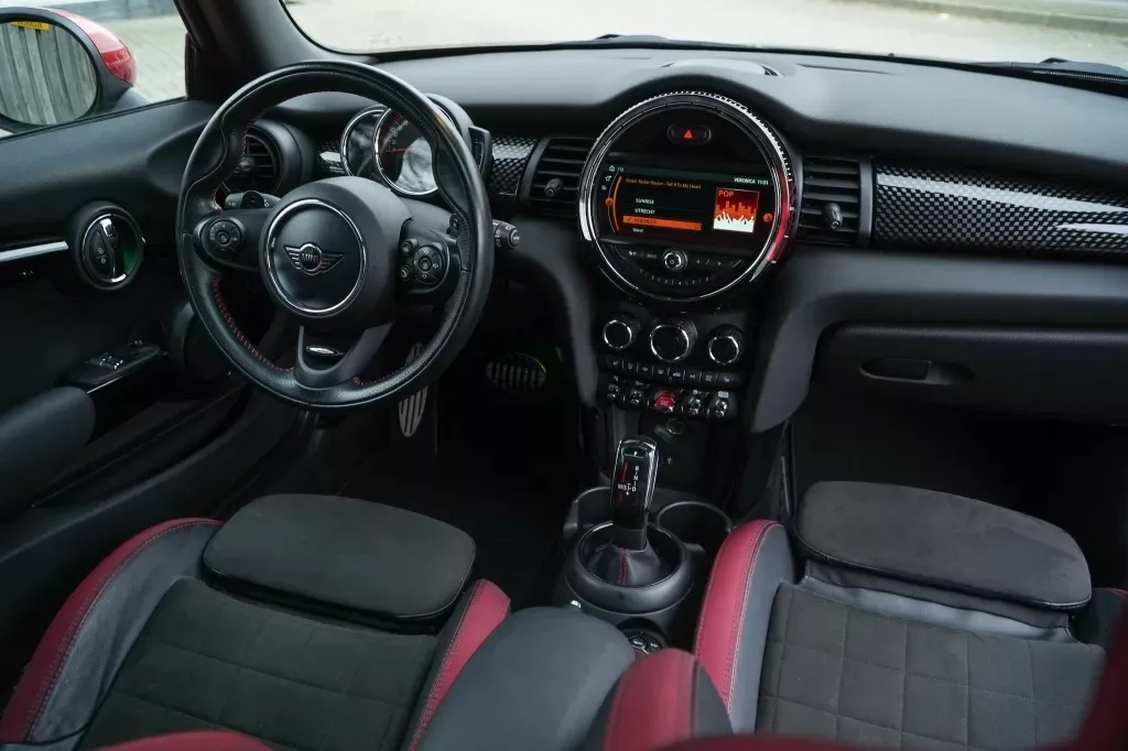 MINI John Cooper Works (2018) — foto 1