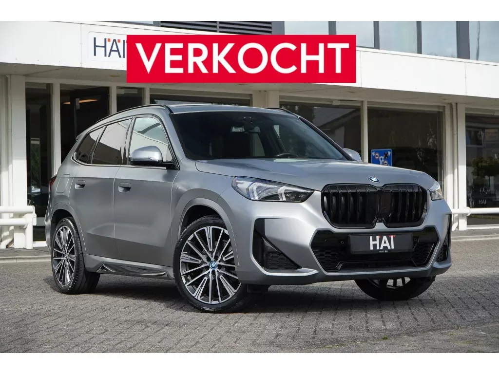 BMW X1 (2023) — foto 1