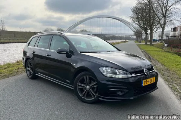 Volkswagen Golf (2017) — foto 1