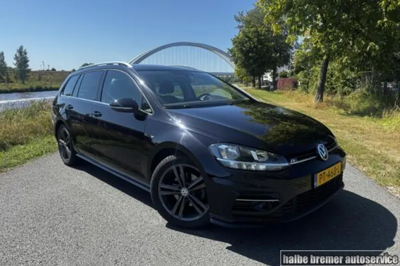 Volkswagen Golf (2017)