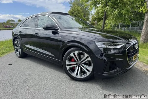 Audi Q8 (2021) — foto 1