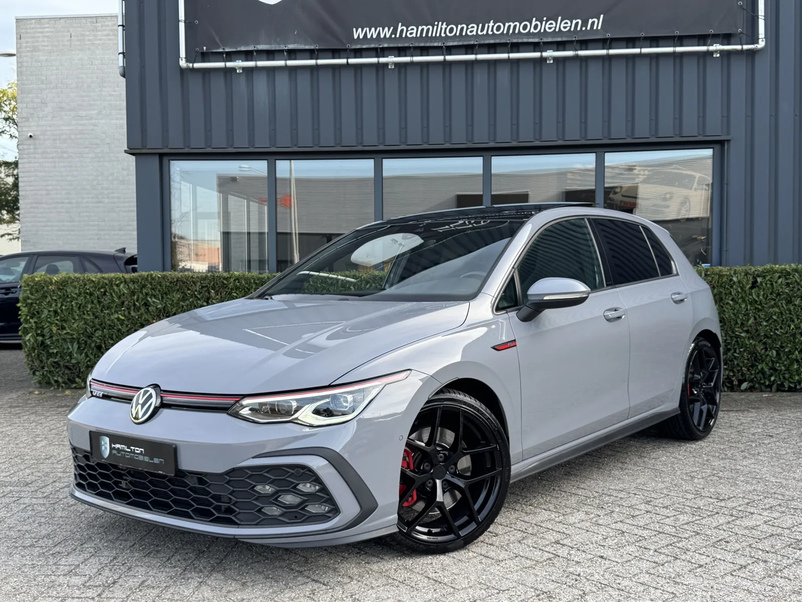 Volkswagen Golf (2020) — foto 1