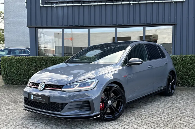 Volkswagen Golf (2020)