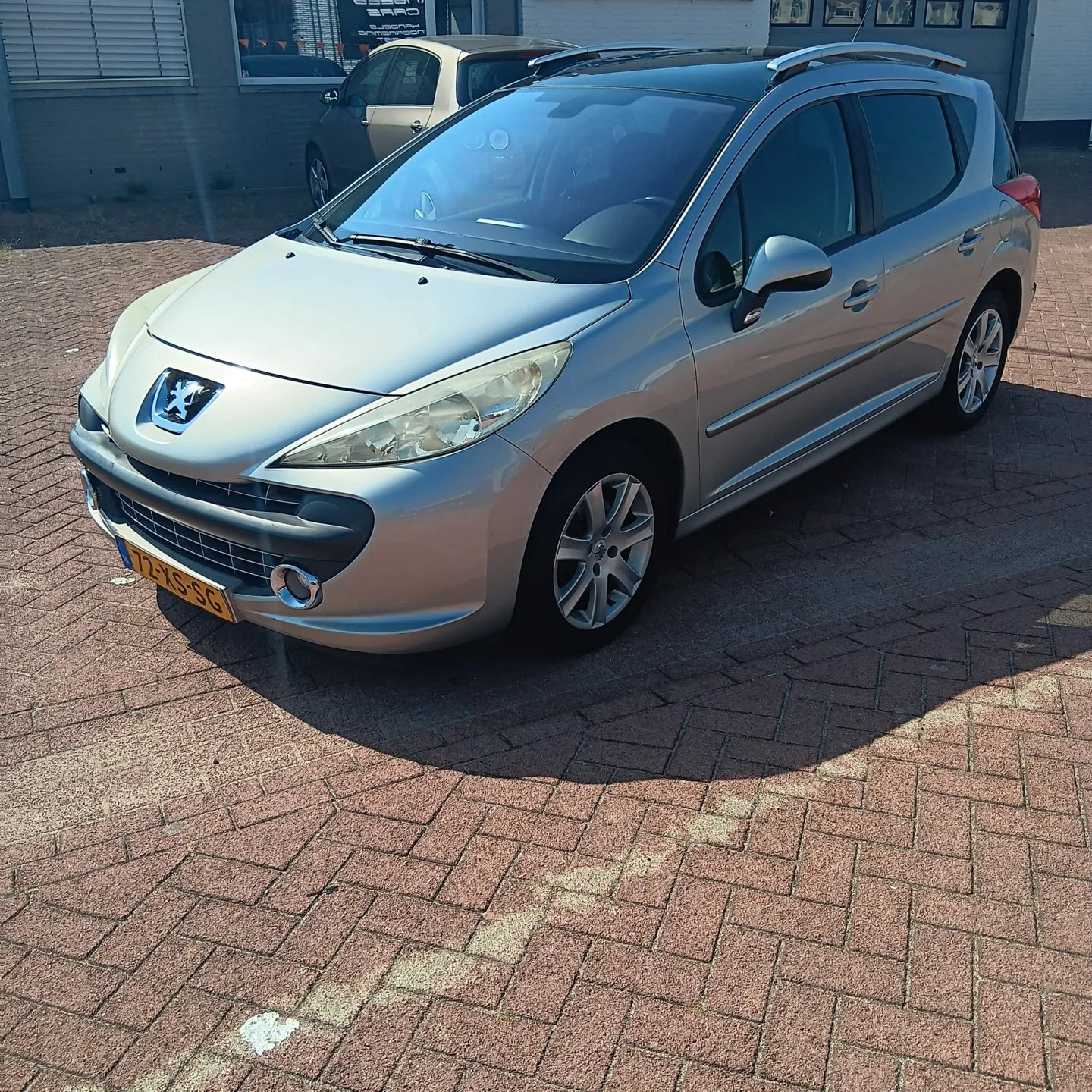 Peugeot 207 (2007) — foto 1